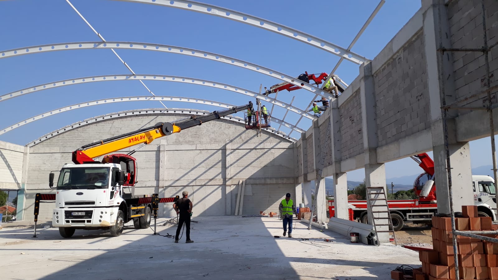 Çelik Konstrüksiyon ve Çelik Çatı